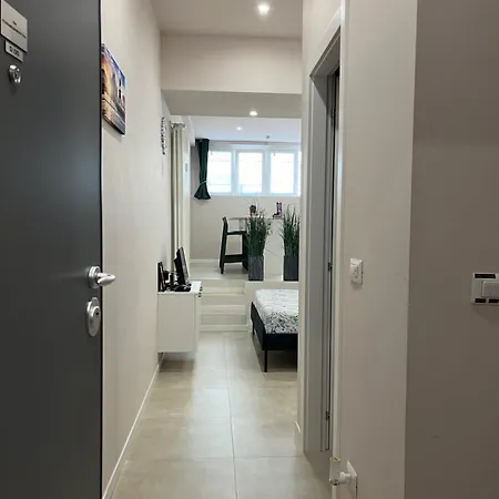 Apartment Monolocale Piazza Gambara M1
